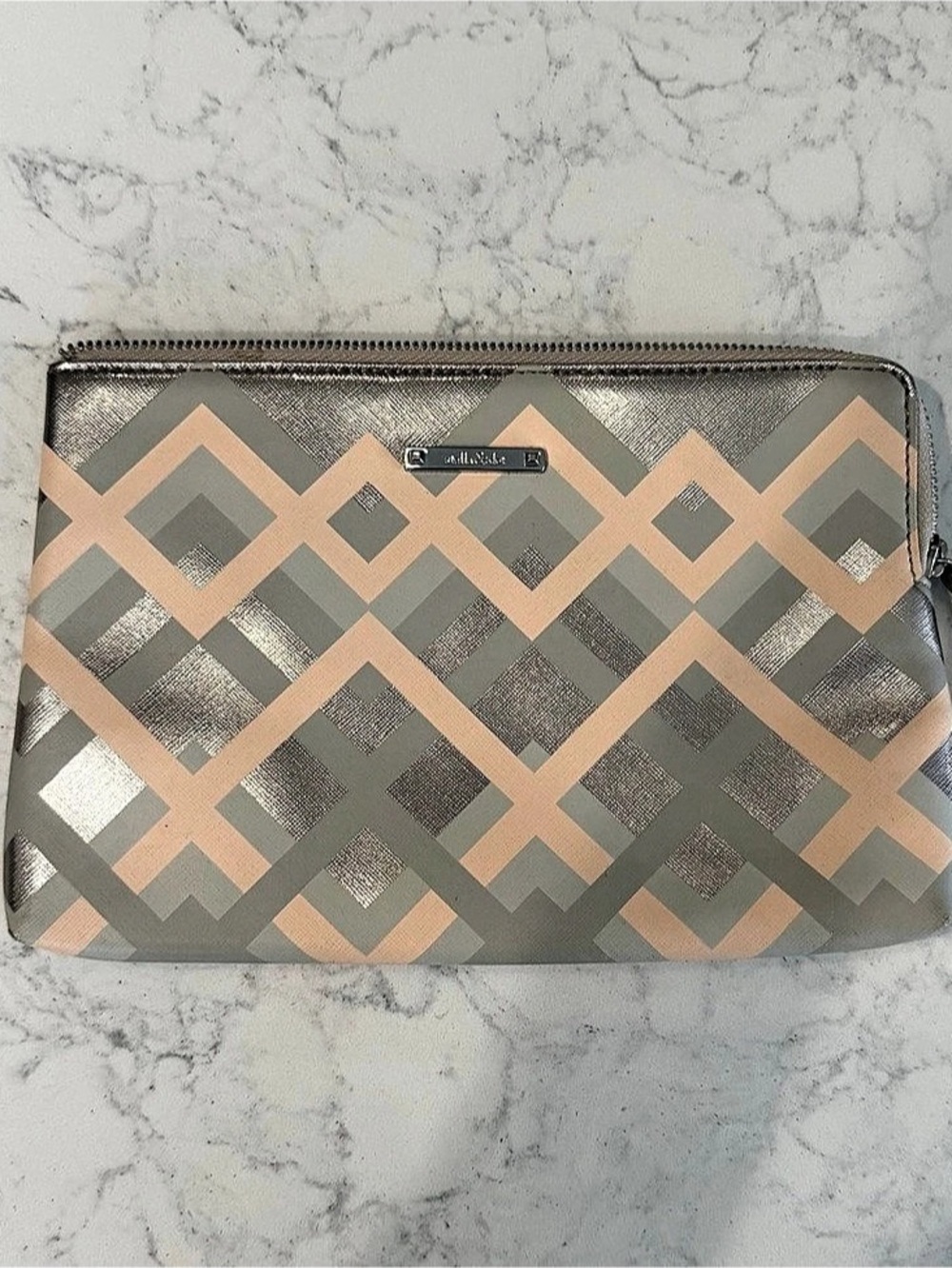 Stella & Dot “Hello Gorgeous” Geometric Print (Pink/Silver)